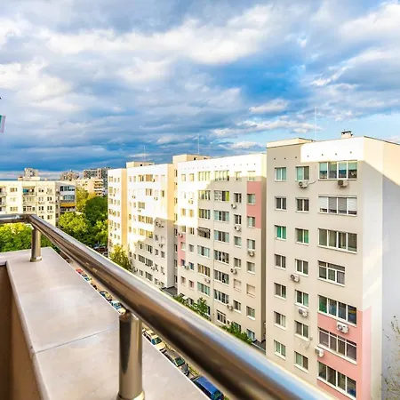 South - 2bd Flat With Balcony By Flat Mаnager Apartment Plovdiv