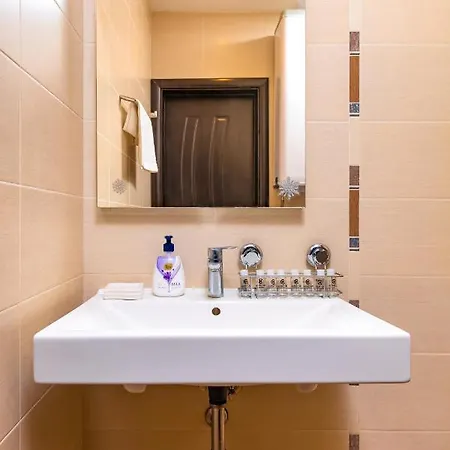 South - 2bd Flat With Balcony By Flat Mаnager Apartment Plovdiv