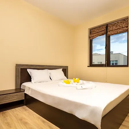 Apartman South - 2bd Flat With Balcony By Flat Mаnager